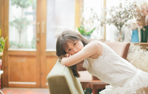 小孩咳嗽肺炎可以吃奶粉吗（小儿肺炎能吃奶粉吗?）