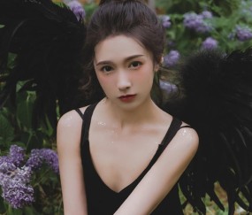 怀孕初期未见卵黄囊下体出血（怀孕初期未见卵黄囊未见胚芽正常吗）